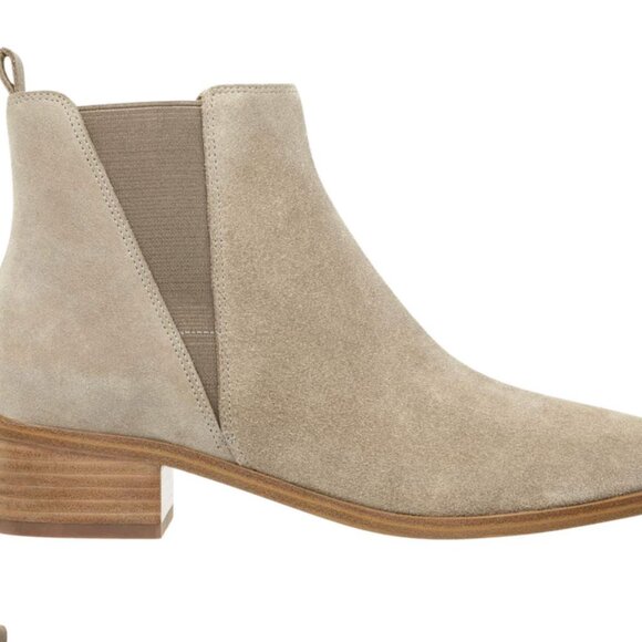 Marc Fisher Yale Pointy Toe Chelsea Bootie size 10‎ - Picture 2 of 10